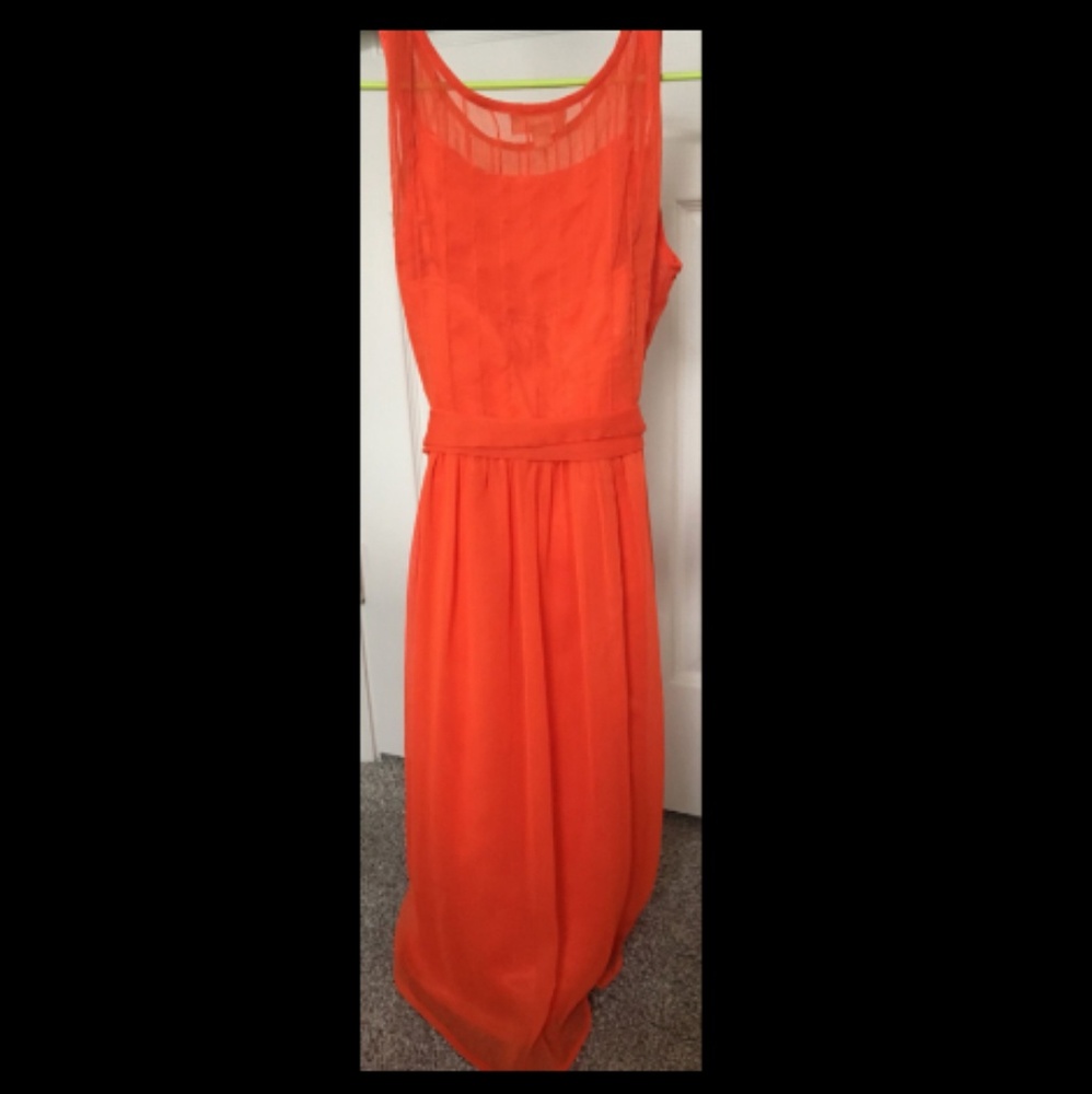 Francesca’s Sleeveless Dress